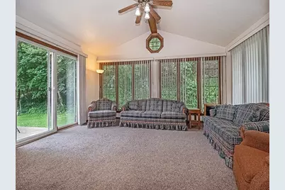 201 Falcon Ridge Drive, New Kensington, PA 15068 - Photo 21