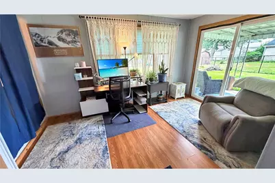 1219 Connecticut St, Hopewell Township, PA 15001 - Photo 17