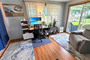 1219 Connecticut St, Hopewell Township, PA 15001 - Photo 17