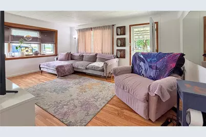 1219 Connecticut St, Hopewell Township, PA 15001 - Photo 11