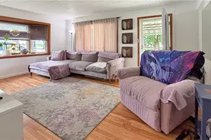 1219 Connecticut St, Hopewell Township, PA 15001 - Photo 11