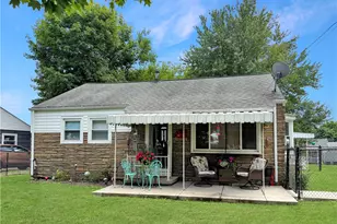 1219 Connecticut St, Hopewell Township, PA 15001 - Photo 1