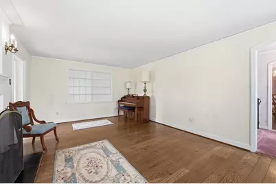 401 Jamaica Ave, Pittsburgh, PA 15229 - Photo 7