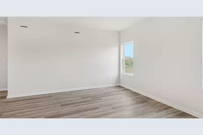 101 Olivia Dr, New Stanton, PA 15639 - Photo 7