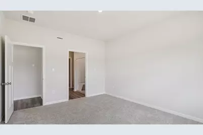101 Olivia Dr, New Stanton, PA 15639 - Photo 25