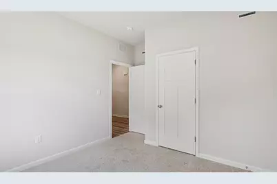 101 Olivia Dr, New Stanton, PA 15639 - Photo 19