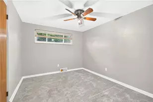 12 Corbett Ave, Hempfield Township, PA 15642 - Photo 17