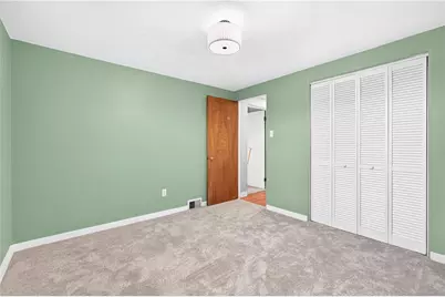 12 Corbett Ave, Hempfield Township, PA 15642 - Photo 15