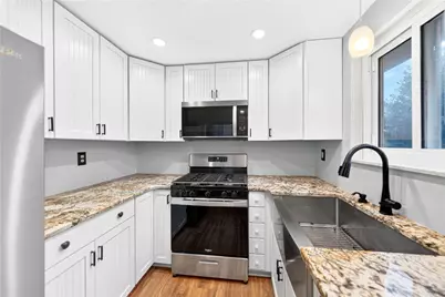 12 Corbett Ave, Hempfield Township, PA 15642 - Photo 9
