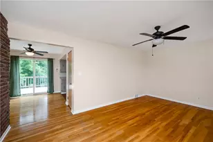 139 Delaware Dr, Twp of But NW, PA 16001 - Photo 9