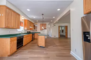 360 California Ave, Oakmont, PA 15139 - Photo 13