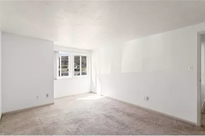 323 Ridge Point Cir #24, South Fayette, PA 15017 - Photo 33