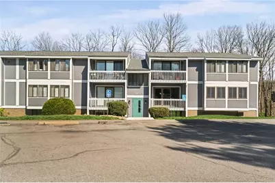 323 Ridge Point Cir #24, South Fayette, PA 15017 - Photo 3