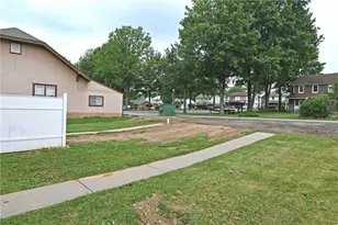 401-403 Georgetown Rd, Cecil, PA 15055 - Photo 7