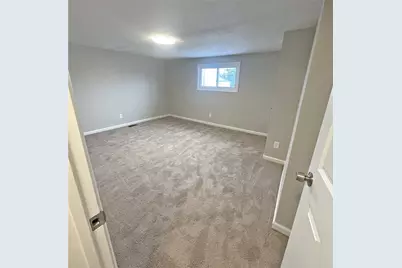 401-403 Georgetown Road, Cecil, PA 15055 - Photo 13