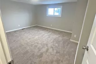 401-403 Georgetown Rd, Cecil, PA 15055 - Photo 13