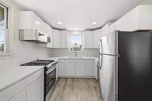 1240 Dagmar Ave, Beechview, PA 15216 - Photo 13