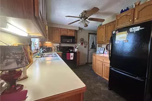 165 Probst Rd, Greene Township, PA 16125 - Photo 15