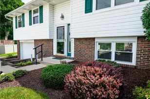 3139 New Hampshire Dr, Lower Burrell, PA 15068 - Photo 5