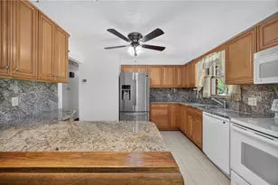5080 Bowling Green St, Finleyville, PA 15332 - Photo 13