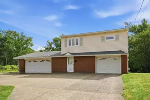 2913 Conway Wallrose Rd, Economy, PA 15005 - Photo 3