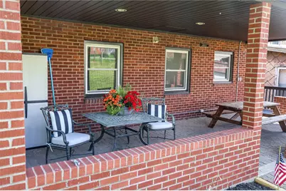 1131 Pennsylvania Ave, White Oak, PA 15131 - Photo 19