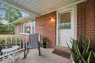 115 Hickory Dr, Chippewa Township, PA 15010 - Photo 3