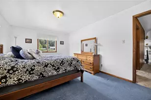115 Hickory Dr, Chippewa Township, PA 15010 - Photo 19