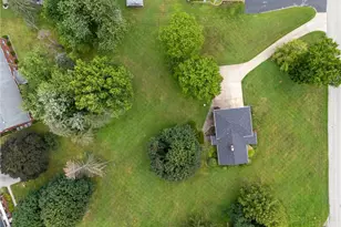 115 Hickory Dr, Chippewa Township, PA 15010 - Photo 37