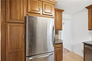8680 Winchester Dr, Pittsburgh, PA 15237 - Photo 15
