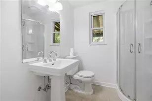 8680 Winchester Dr, Pittsburgh, PA 15237 - Photo 11