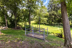 8680 Winchester Dr, Pittsburgh, PA 15237 - Photo 27