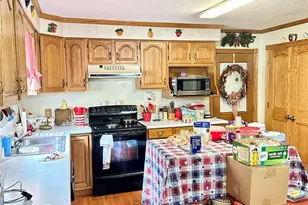 104 Tracy Ln, Franklin Township, PA 16001 - Photo 3