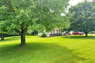 104 Tracy Ln, Franklin Township, PA 16001 - Photo 15
