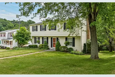 220 Kinvara Dr, Ross Twp, PA 15237 - Photo 25