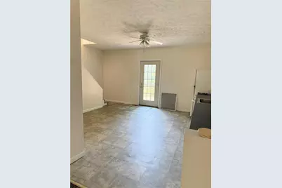 18 Furley St, Pittsburgh, PA 15220 - Photo 5