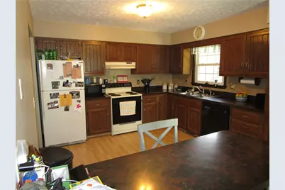 2872 Gull Ln, South Pymatuning Township, PA 16154 - Photo 7
