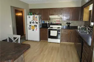 2872 Gull Ln, South Pymatuning Township, PA 16154 - Photo 5