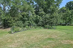 4020 Lanmore Ave, Pittsburgh, PA 15227 - Photo 35