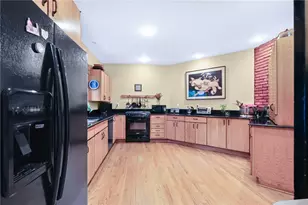 6349 Phillips, Pittsburgh, PA 15217 - Photo 11