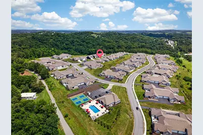 1001 Courtyard Dr, Finleyville, PA 15332 - Photo 5