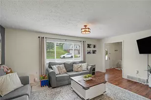 917 5th St, Baden, PA 15005 - Photo 5
