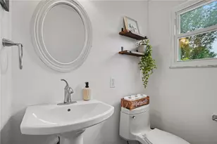 917 5th St, Baden, PA 15005 - Photo 13