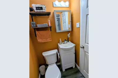 513 W Miller Ave, Munhall, PA 15120 - Photo 13