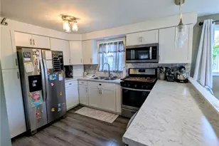 513 W Miller Ave, Munhall, PA 15120 - Photo 9