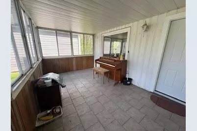 6365 Tuscarawas Rd, Ohioville, PA 15052 - Photo 3