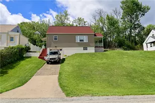 3194 Ridgeway Dr, South Park, PA 15129 - Photo 5