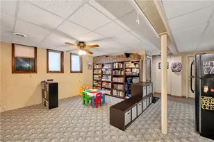 120 Lyn Dale Dr, Center Township, PA 16001 - Photo 23