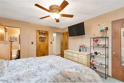 120 Lyn Dale Dr., Center Township, PA 16001 - Photo 15