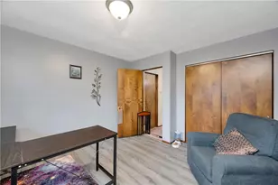 120 Lyn Dale Dr, Center Township, PA 16001 - Photo 21